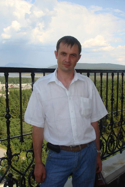 Владимир Суриков