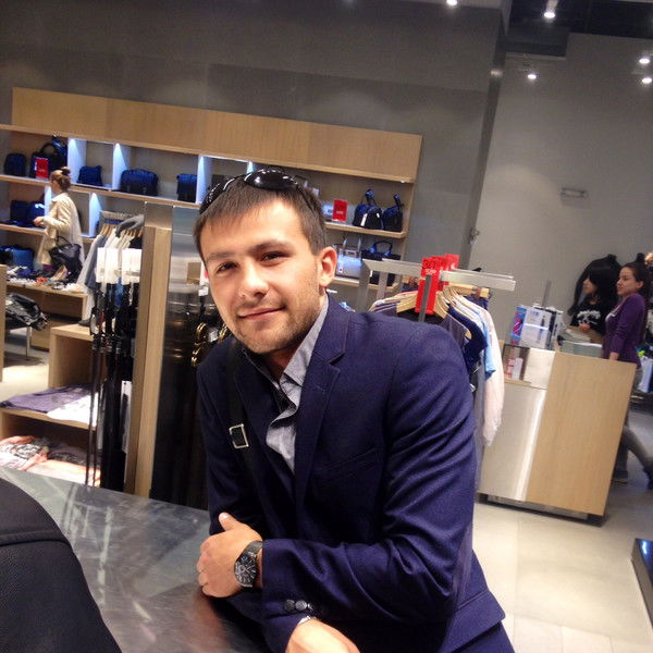 $$$V@mp!r$$$ Бурханов