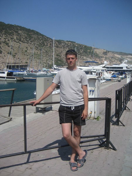 Неизвестно Неизвестно