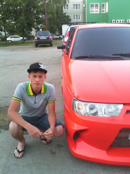 Санёк Колесников