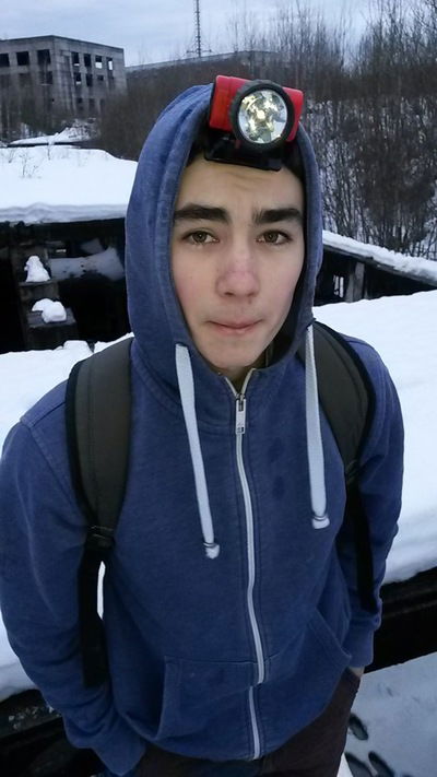 Арсений Самсонов