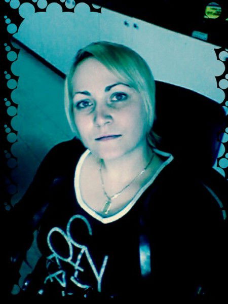 Анютик Капур