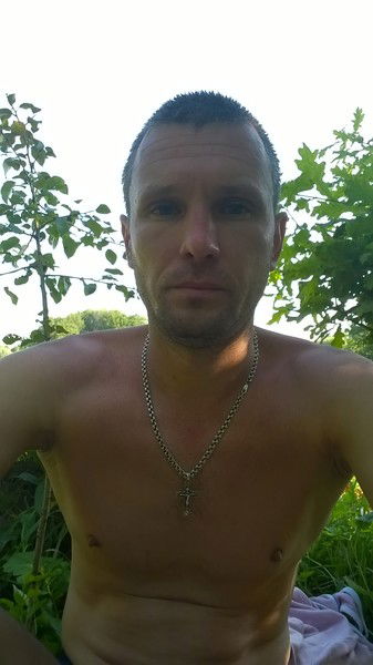 Андрей Задесенец