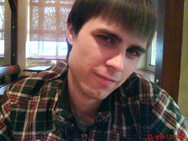 Роман Каракулов