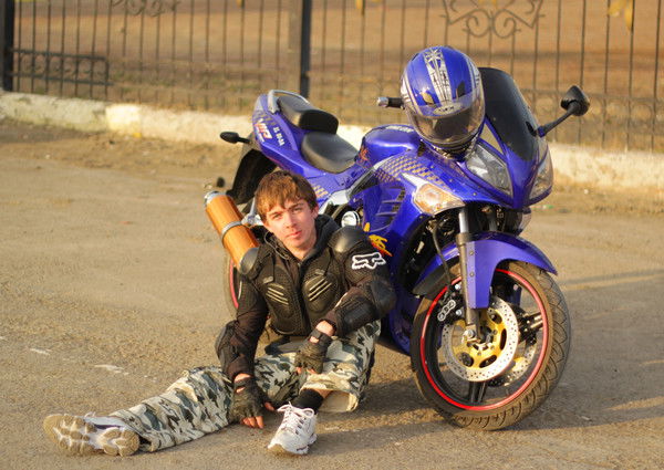 Александр Юрьевич