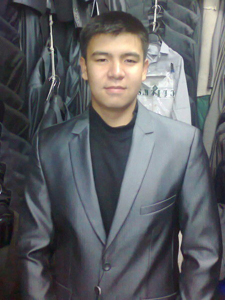 Бакыт Толушев