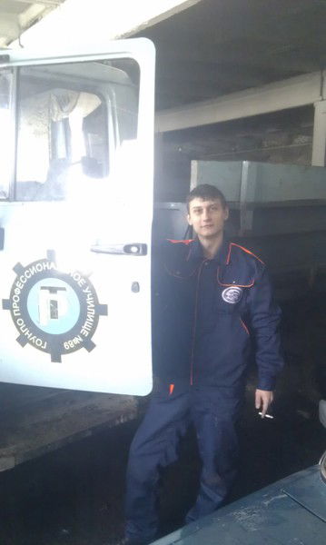 Владимир Гусаров