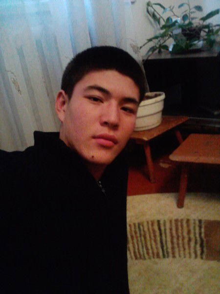 Олжас Сулейменулы