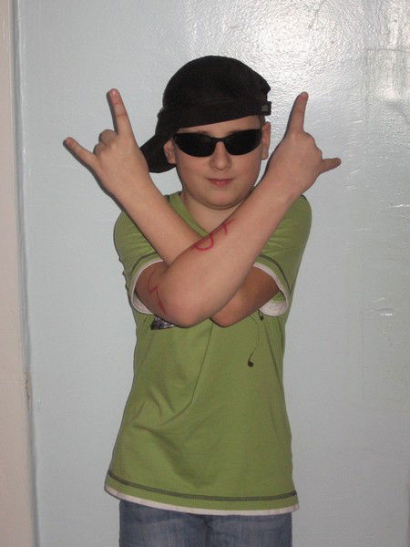 Антон Мишуров