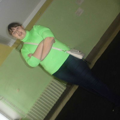 Лиза Романова