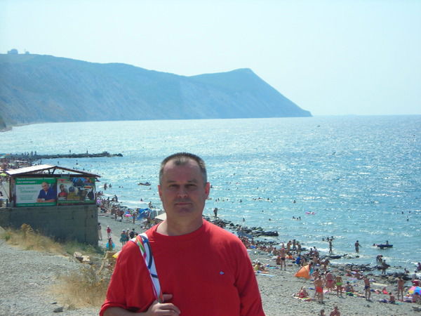 Леонид Овсянников