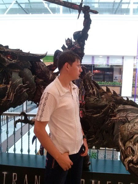 Михаил Овчаренко