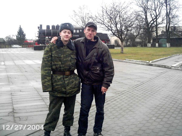 Женя Скребков