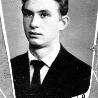 Константин Березуцкий