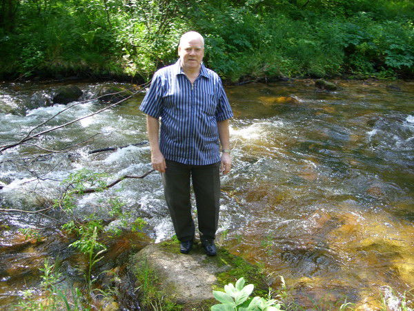 Владимир Константинов