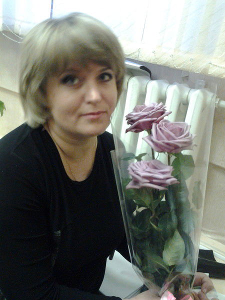 Елена Азизова