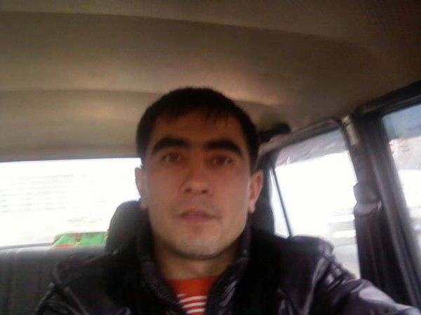 Илхом Азизов