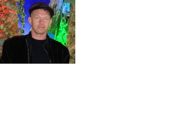 Михаил Шутов