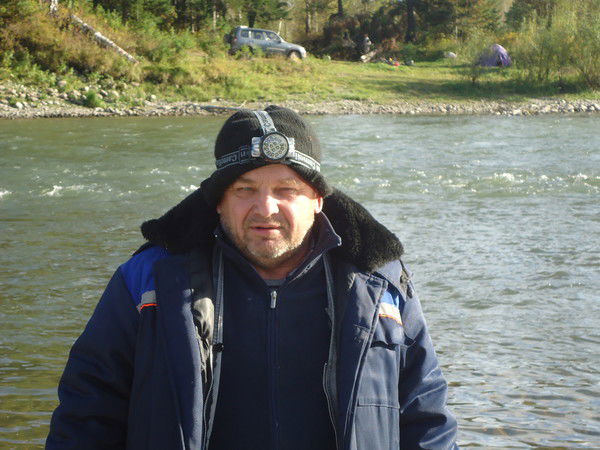 Александр Комаров