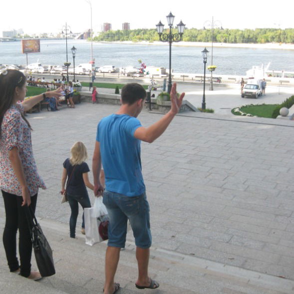 Серый Коношенко