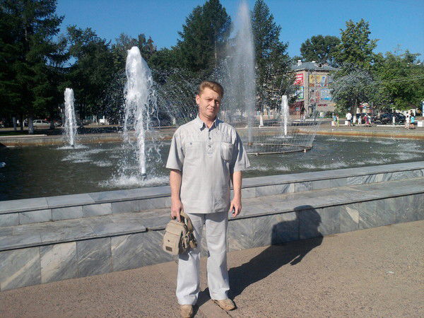 Эдуард Усков