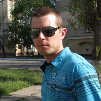 Роман Гладкий