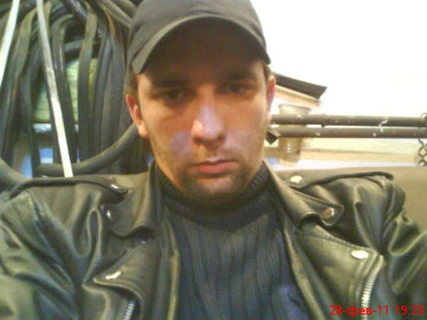 Антон Воеводов