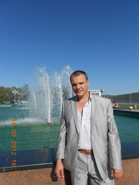 Денис Пустынкин