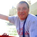 Дмитрий Жаров