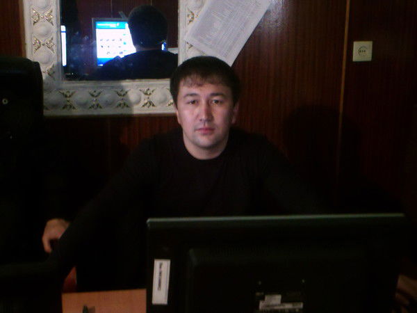 Сакен Сарсенбеков