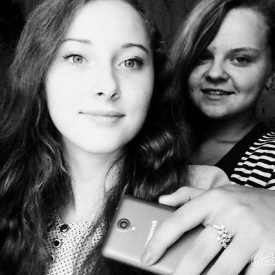 Анічка Сакевич