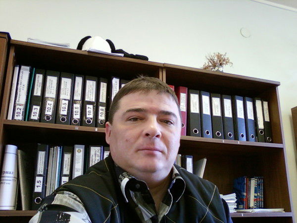 Руслан Абдулов