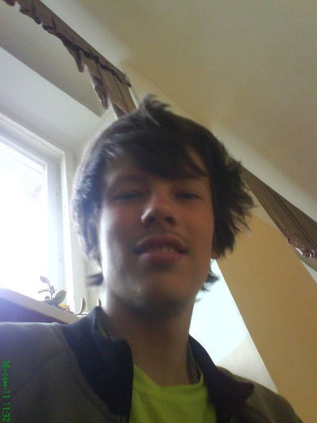 Максим Кадочников