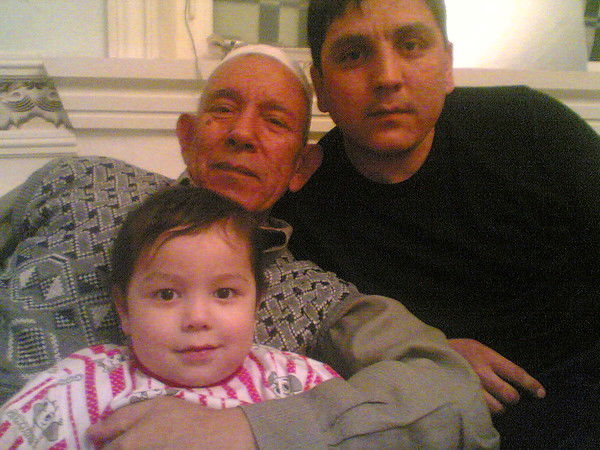 Отабек Хасанов