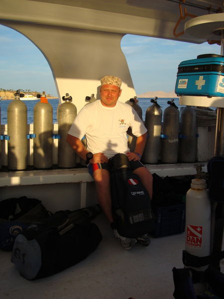 Олег Довженко