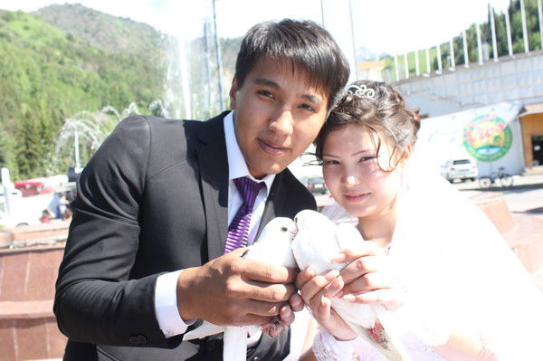 Eldar ... Mira Zholdasbek