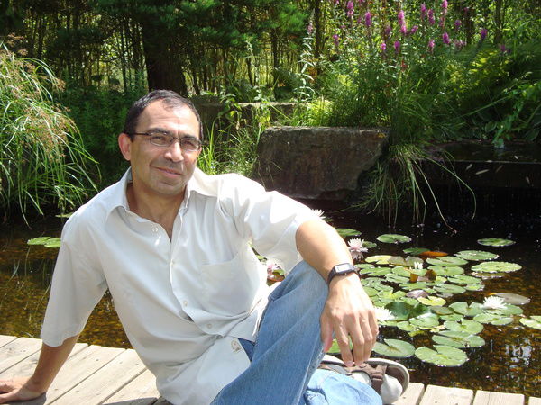 Эдуард Резников