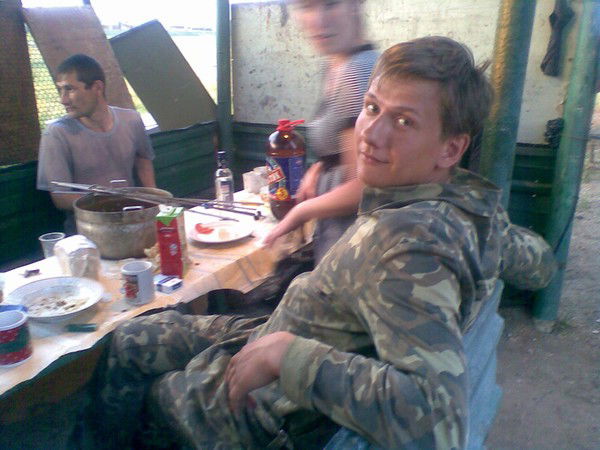 Антон Гудков