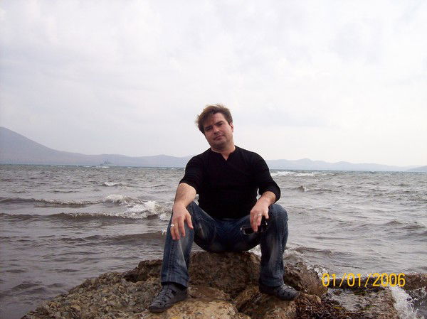 Владимир Степанов