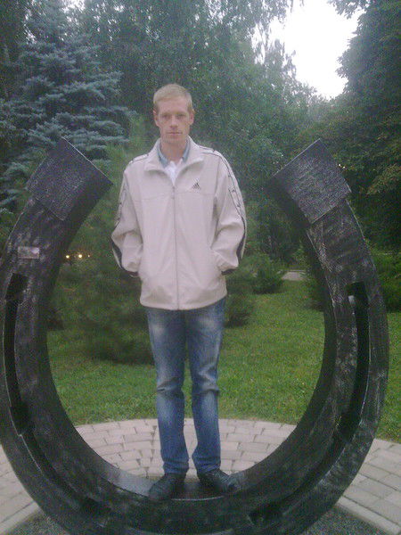 Денис Калюжный