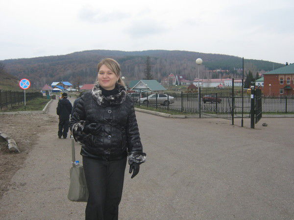 Надя Миронова