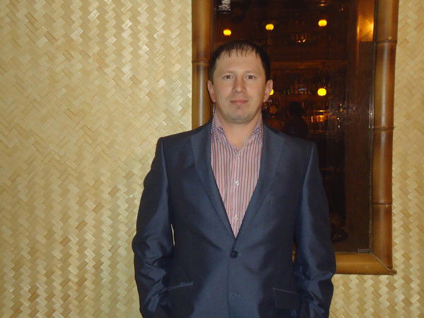 Алексей Артамонов