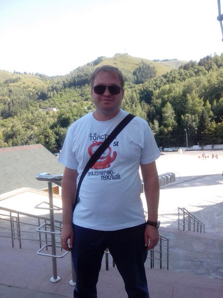 Сергей Григорьев