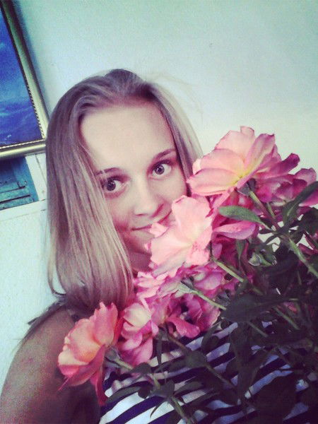 Юлечка Бузинова