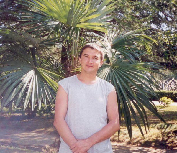 Владислав Мадияров