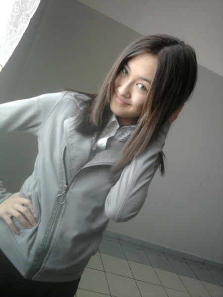 Алина Казихан