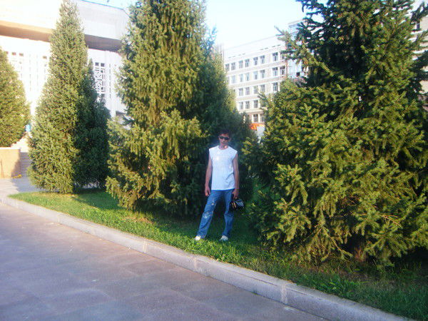 Берик Сулейменов