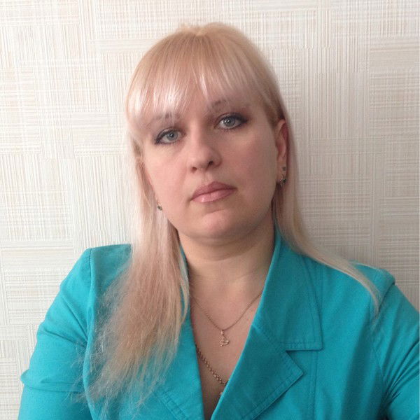 Лена Гончарова