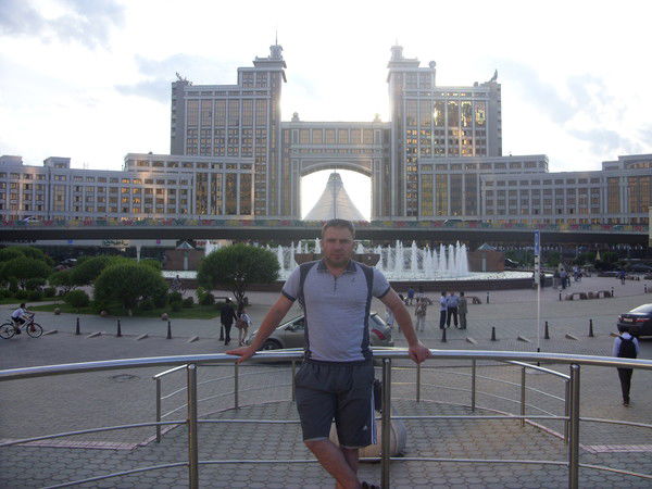 Константин Казаченко