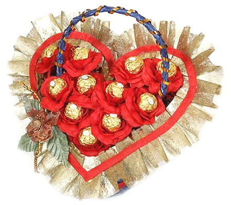 Алтынай ********